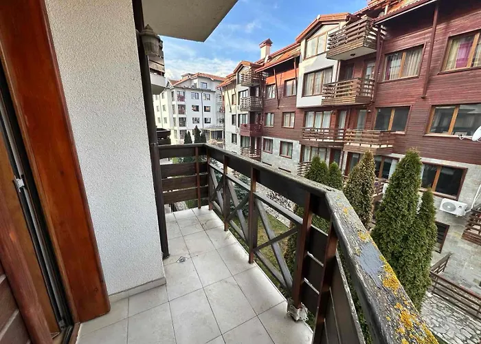 Belmont Urban One Bedroom Apartment