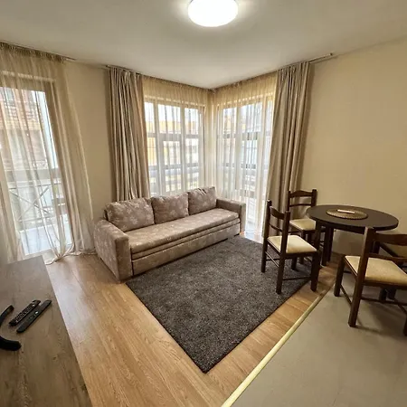 Belmont Urban One Bedroom Apartmán *
